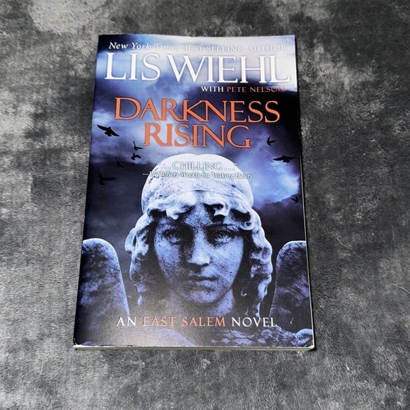 Darkness Rising by Lis Wiehl​ - Picture 1 of 3